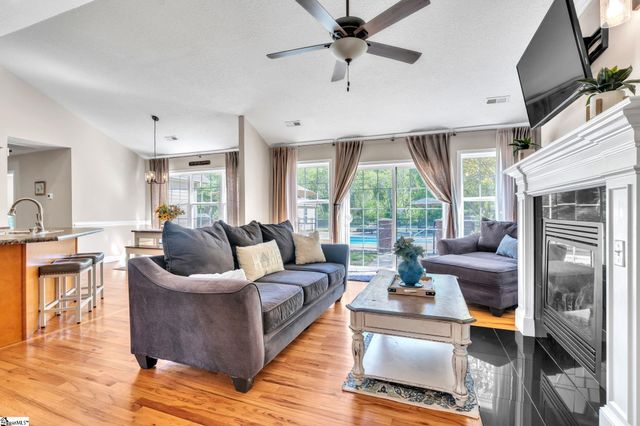 58 Jude Court, Taylors, SC 29651
