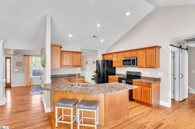 58 Jude Court, Taylors, SC 29651