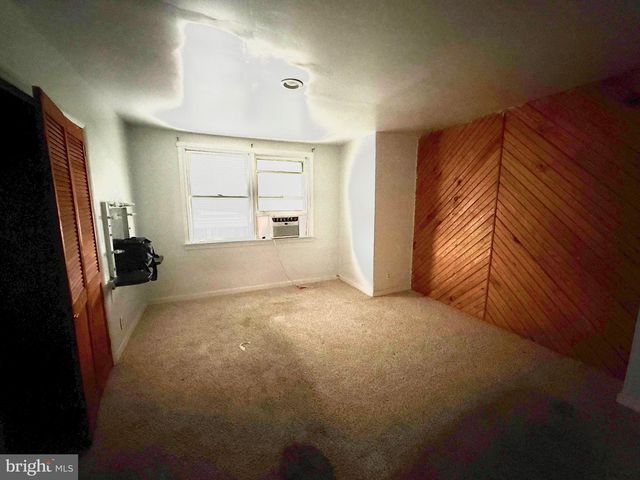 2553 S CARROLL ST, Philadelphia, PA 19142