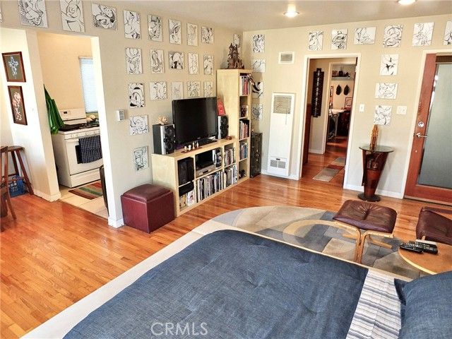 1808 E Appleton 6, Long Beach, CA 90802