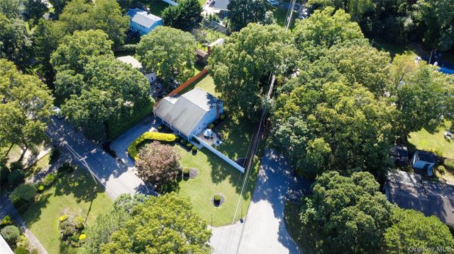 22 Half Moon Pond Road, Ridge, NY 11961