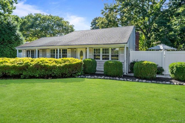 22 Half Moon Pond Road, Ridge, NY 11961