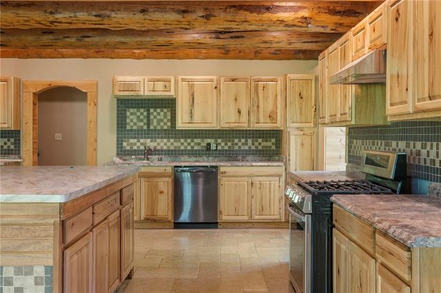 10831 & 10836 Bray Road, Elkins, AR 72727