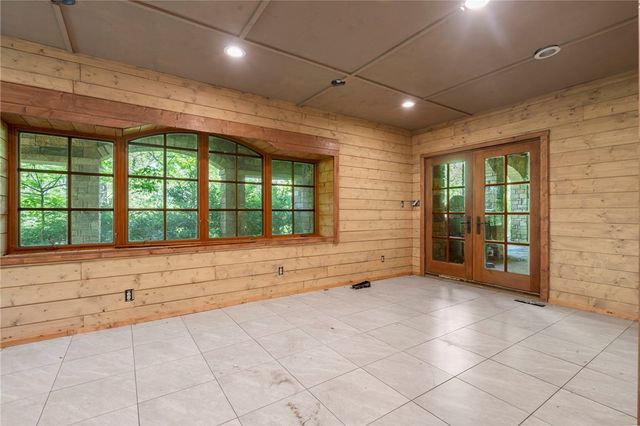 10831 & 10836 Bray Road, Elkins, AR 72727