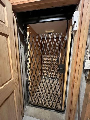 10831 & 10836 Bray Road, Elkins, AR 72727