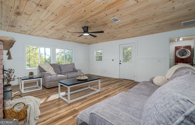 190 Northside Drive, Jasper, GA 30143