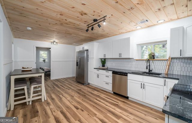 190 Northside Drive, Jasper, GA 30143