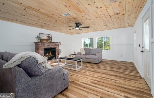 190 Northside Drive, Jasper, GA 30143