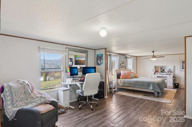 99 Colton Drive, Leicester, NC 28748