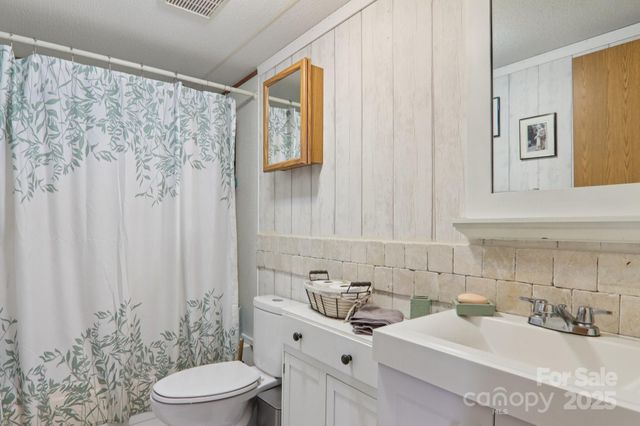 99 Colton Drive, Leicester, NC 28748