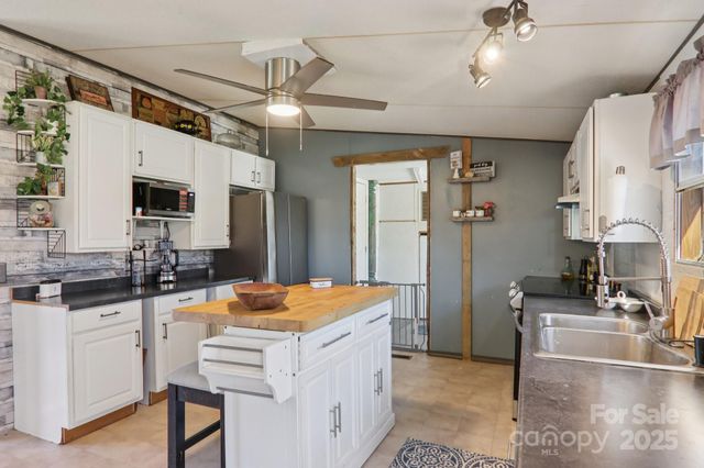 99 Colton Drive, Leicester, NC 28748