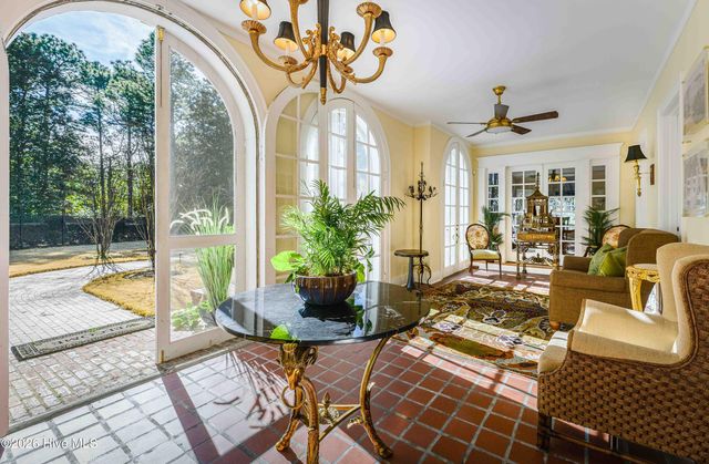 12 E Barrett Road, Pinehurst, NC 28374