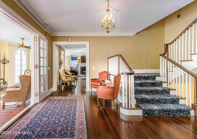 12 E Barrett Road, Pinehurst, NC 28374