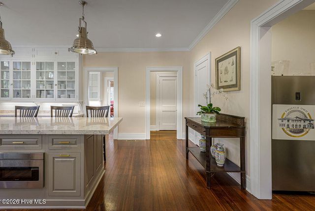 12 E Barrett Road, Pinehurst, NC 28374