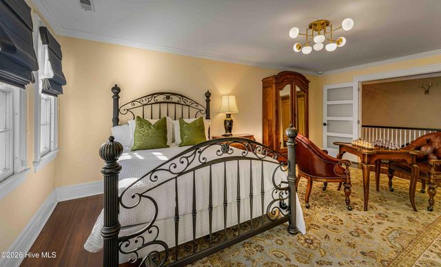 12 E Barrett Road, Pinehurst, NC 28374