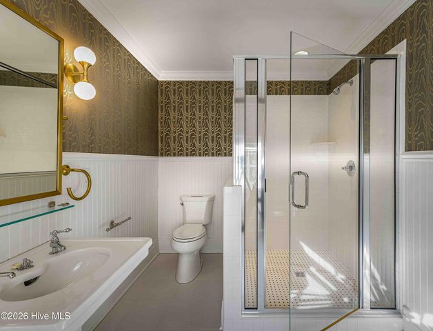 12 E Barrett Road, Pinehurst, NC 28374