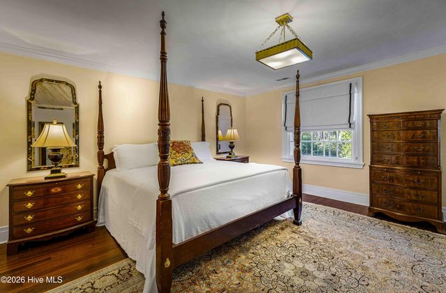 12 E Barrett Road, Pinehurst, NC 28374