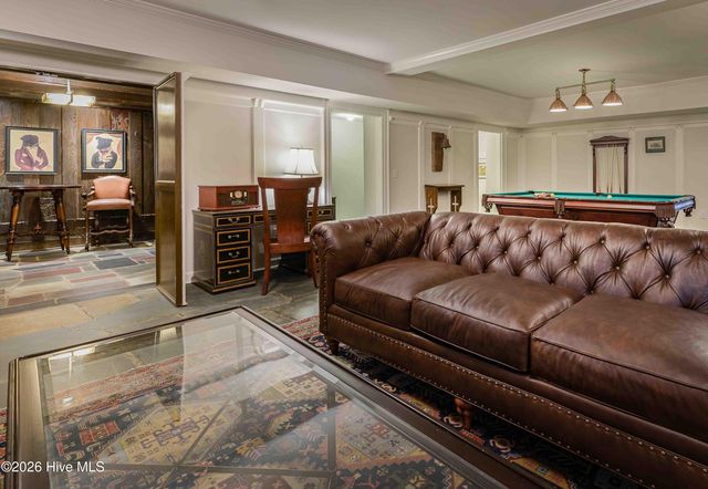 12 E Barrett Road, Pinehurst, NC 28374