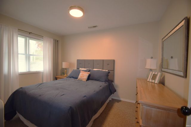 10272 SOUTH CHANNEL Drive, Syracuse, IN 46567