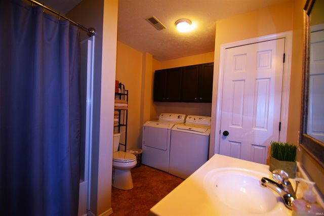 10272 SOUTH CHANNEL Drive, Syracuse, IN 46567