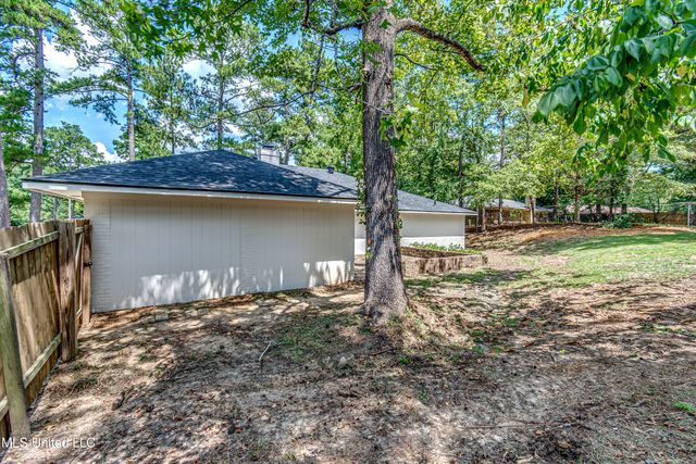 107 Woodgate Drive, Brandon, MS 39042