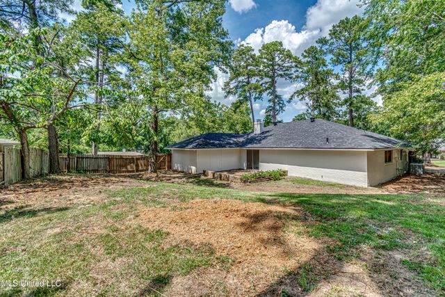 107 Woodgate Drive, Brandon, MS 39042