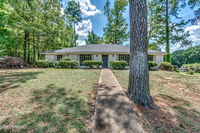 107 Woodgate Drive, Brandon, MS 39042