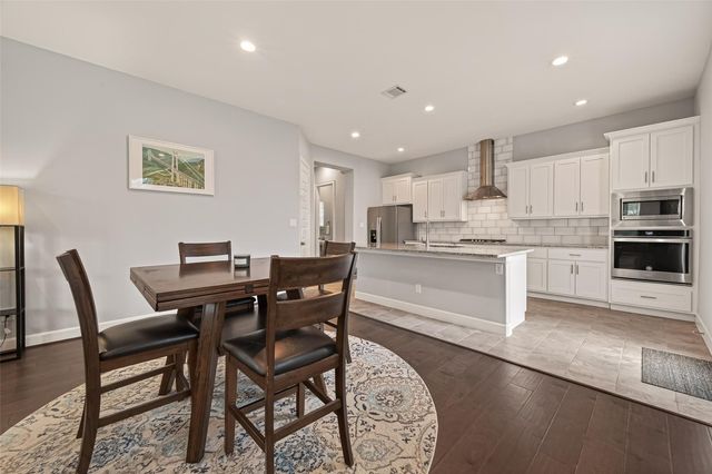 5202 Chandler Street, Houston, TX 77007