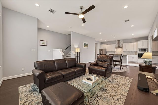 5202 Chandler Street, Houston, TX 77007