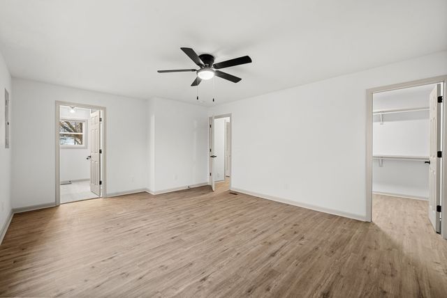 1402 Cagle Rd, Ashland City, TN 37015