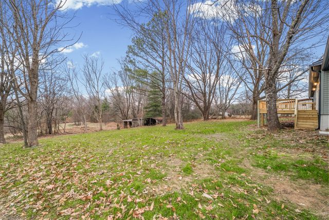 1402 Cagle Rd, Ashland City, TN 37015