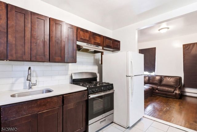 200 Munn Ave, Irvington Twp., NJ 07111