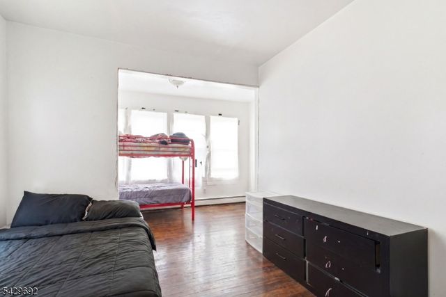 200 Munn Ave, Irvington Twp., NJ 07111