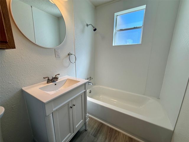 111 4th Street, Brazoria, TX 77422