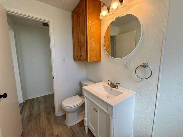 111 4th Street, Brazoria, TX 77422