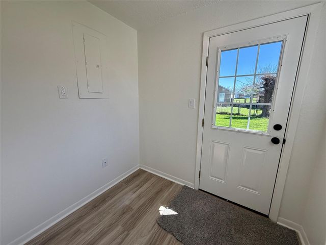 111 4th Street, Brazoria, TX 77422