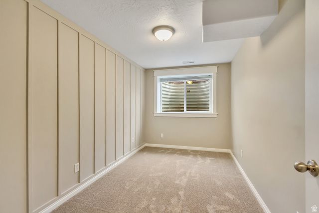 2172 W RIFLEMAN DR, Farmington, UT 84025