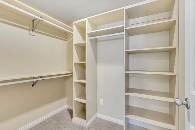 2172 W RIFLEMAN DR, Farmington, UT 84025