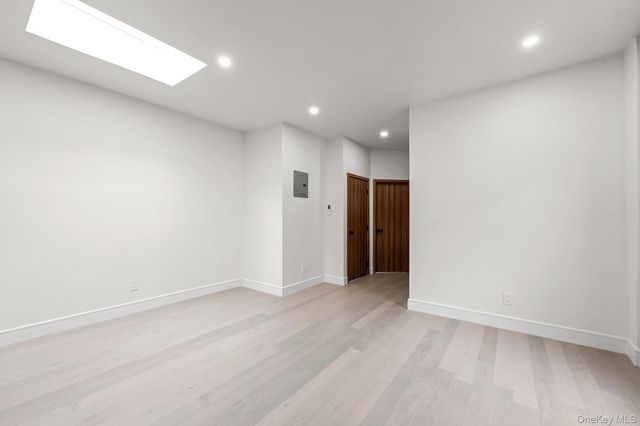 1024 E 226th Street, Bronx, NY 10466