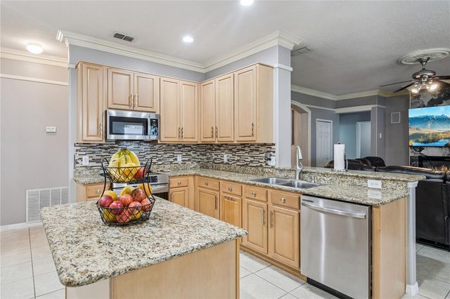 480 ROB ROY DRIVE, Clermont, FL 34711