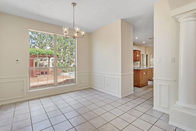 10015 Petra Court NE, Albuquerque, NM 87122