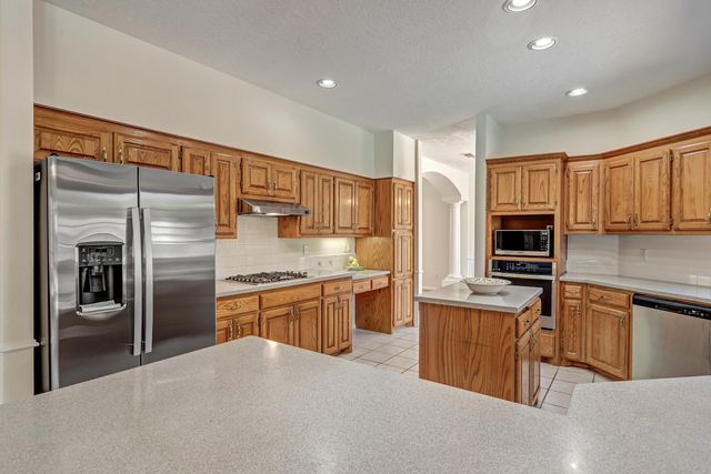 10015 Petra Court NE, Albuquerque, NM 87122