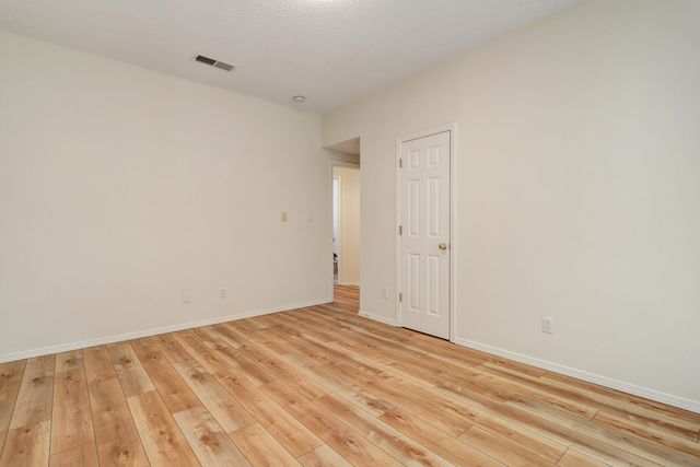 10015 Petra Court NE, Albuquerque, NM 87122