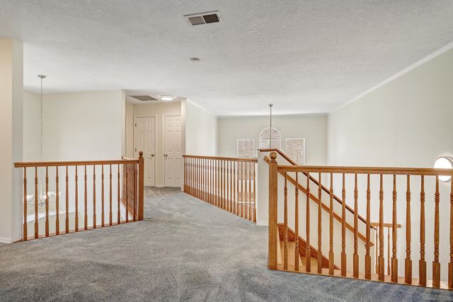 10015 Petra Court NE, Albuquerque, NM 87122