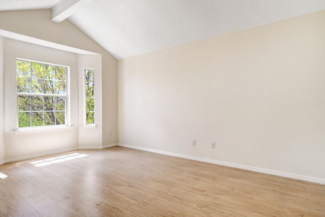 10015 Petra Court NE, Albuquerque, NM 87122