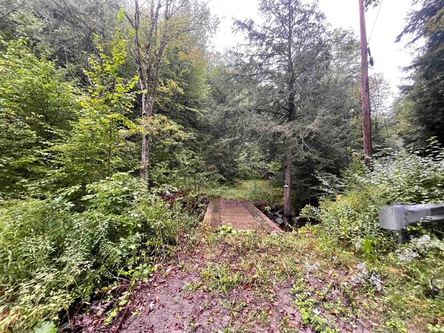667 Hinkley Brook Road, Grafton, VT 05146