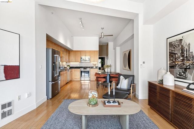 1755 1755 Broadway 45, Oakland, CA 94612