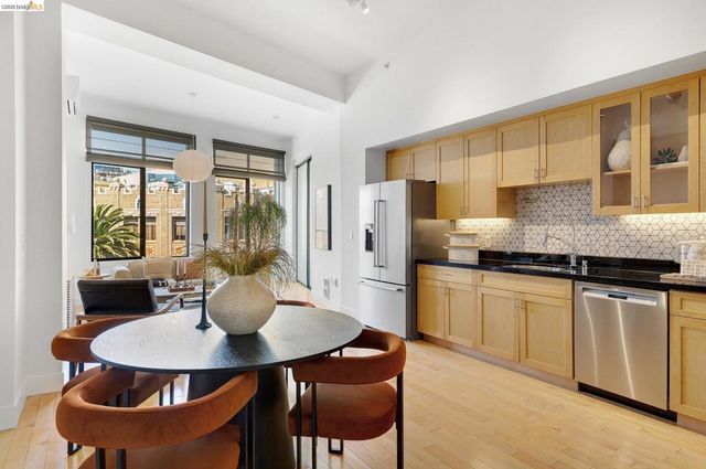 1755 1755 Broadway 45, Oakland, CA 94612