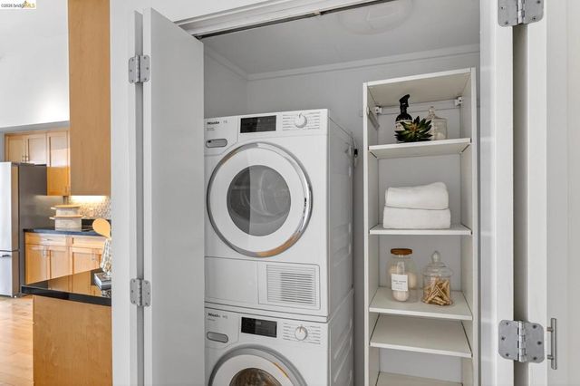 1755 1755 Broadway 45, Oakland, CA 94612