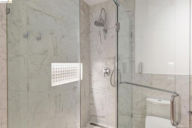 1755 1755 Broadway 45, Oakland, CA 94612